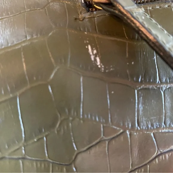 Vintage Bueno faux alligator purse - Picture 3 of 7